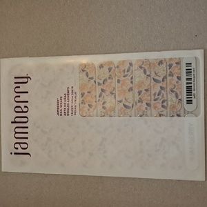 Almond Bouquet Floral Nail Wrap